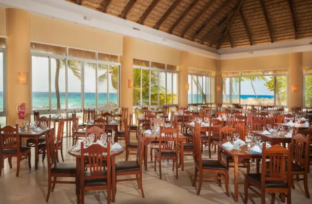 Tout Compris Viva Wyndham Dominicus Beach restaurant